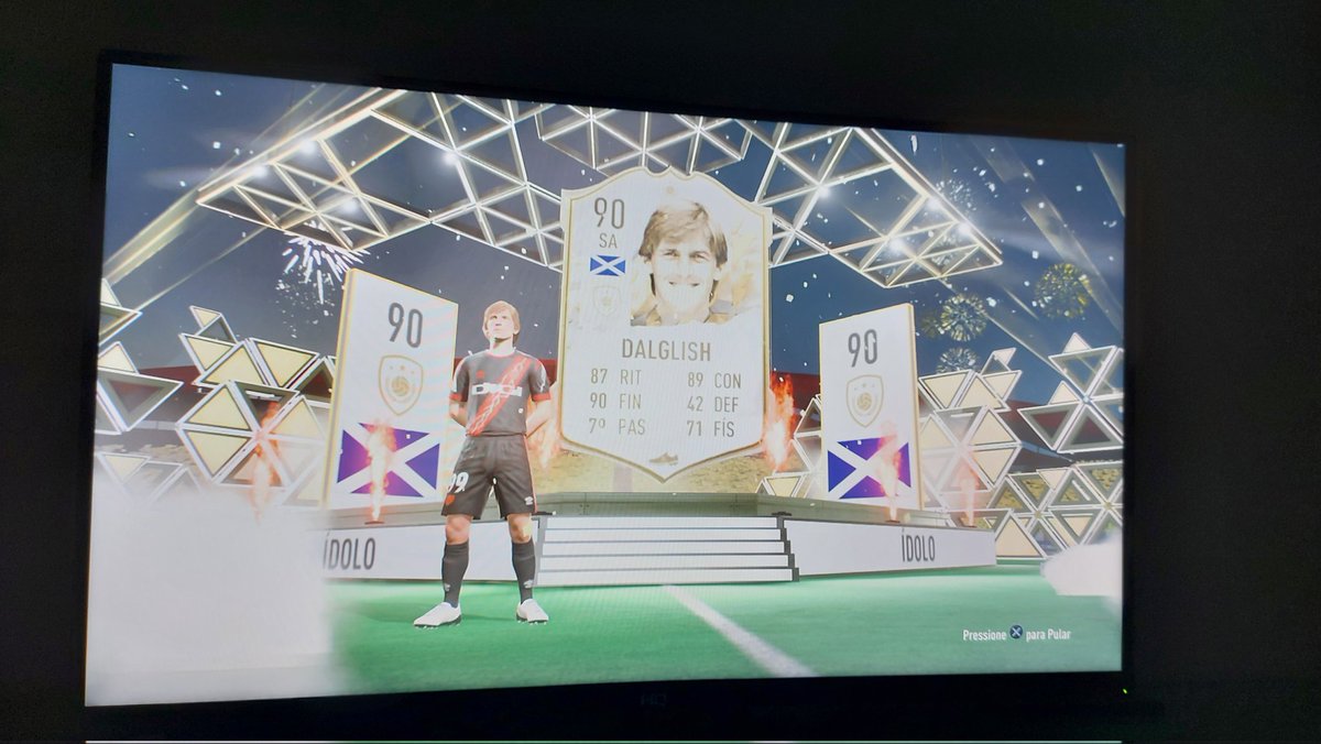 E não é que veio o tataque completo hoje!!! @silviosantosfi4 <a href="/fifaruja/">ruja</a> <a href="/TOFFOLLIN9/">Toffolli</a> <a href="/oparazim/">Diego Oparazim</a> <a href="/ohugaoo/">Hugão Mateusão dos Santão</a> <a href="/R_Almagro/">Rodrigo Almagro</a> @ColaiGames <a href="/IrlandoLinker/">Linker</a> <a href="/jhonyypro/">Jhonypro99 🇧🇷</a>