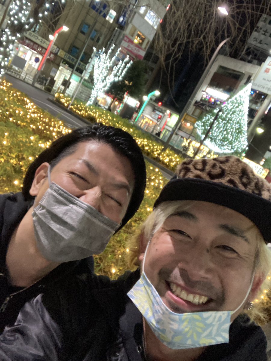 pine_kai's tweet photo. ともや君とクリスマスドライブしました！ https://t.co/WNUhZsNCIK