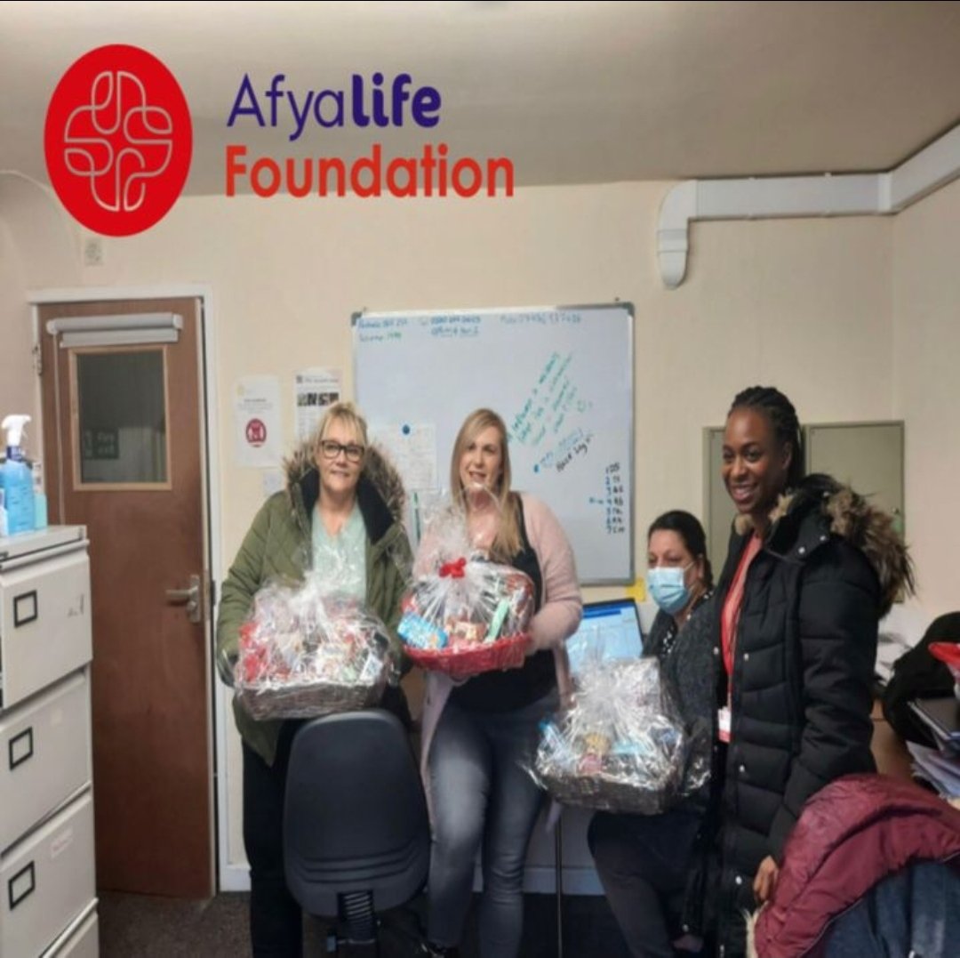 AfyalifeF's tweet photo. Afyalife Foundation were able to bring a Christmas cheer to the homeless at Rotherham First Step Hostel. This could not have been made possible without the generosity of those that gave to the Shoe box donation. We would like to say a big thank you to everyone.#Christmas #Charity https://t.co/NaFAD14WqC