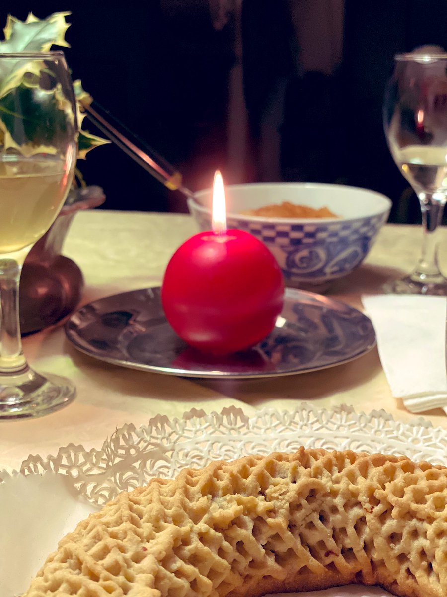 BonettaChef's tweet image. La certezza di una data sempre piena di amore. Non riesco a non dedicare ogni gesto a mio padre. Buon Natale a tutti in ritardo. #bonettadelloglio #sicilia #tradizioni