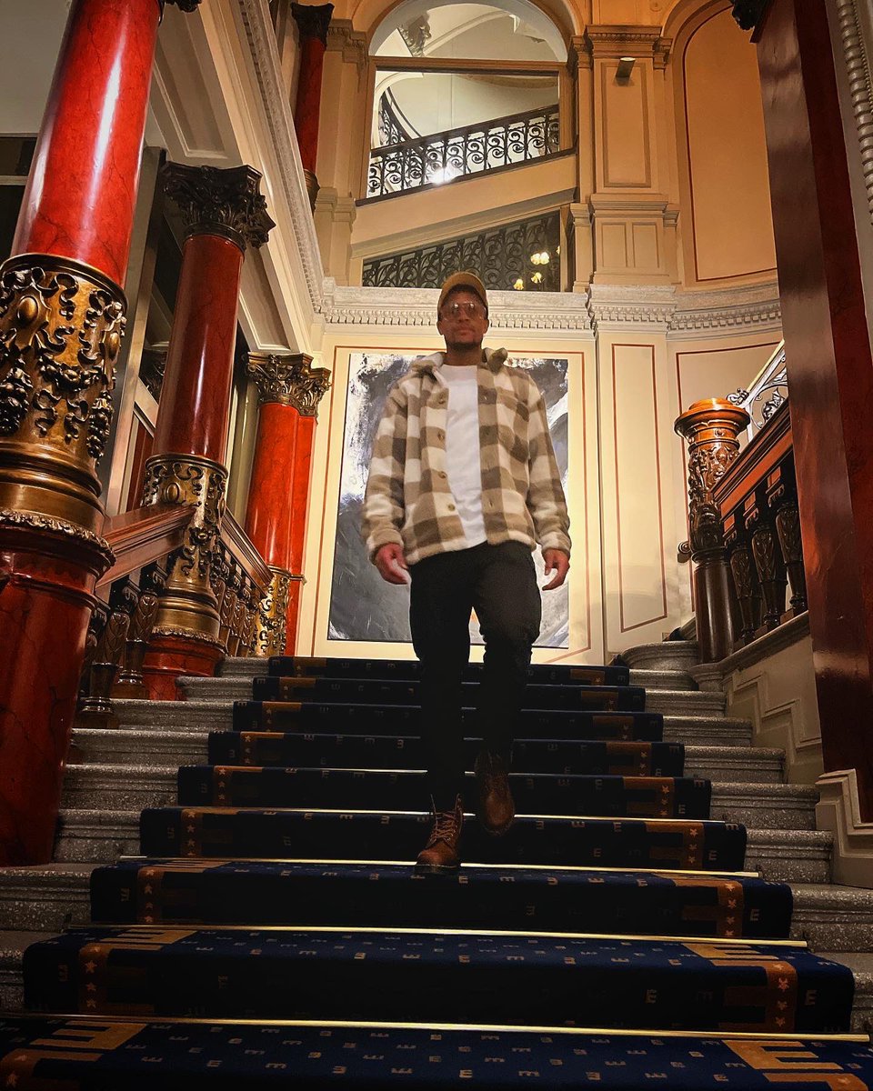 _larrythomas24's tweet image. I like ART 🤎 #BecoME