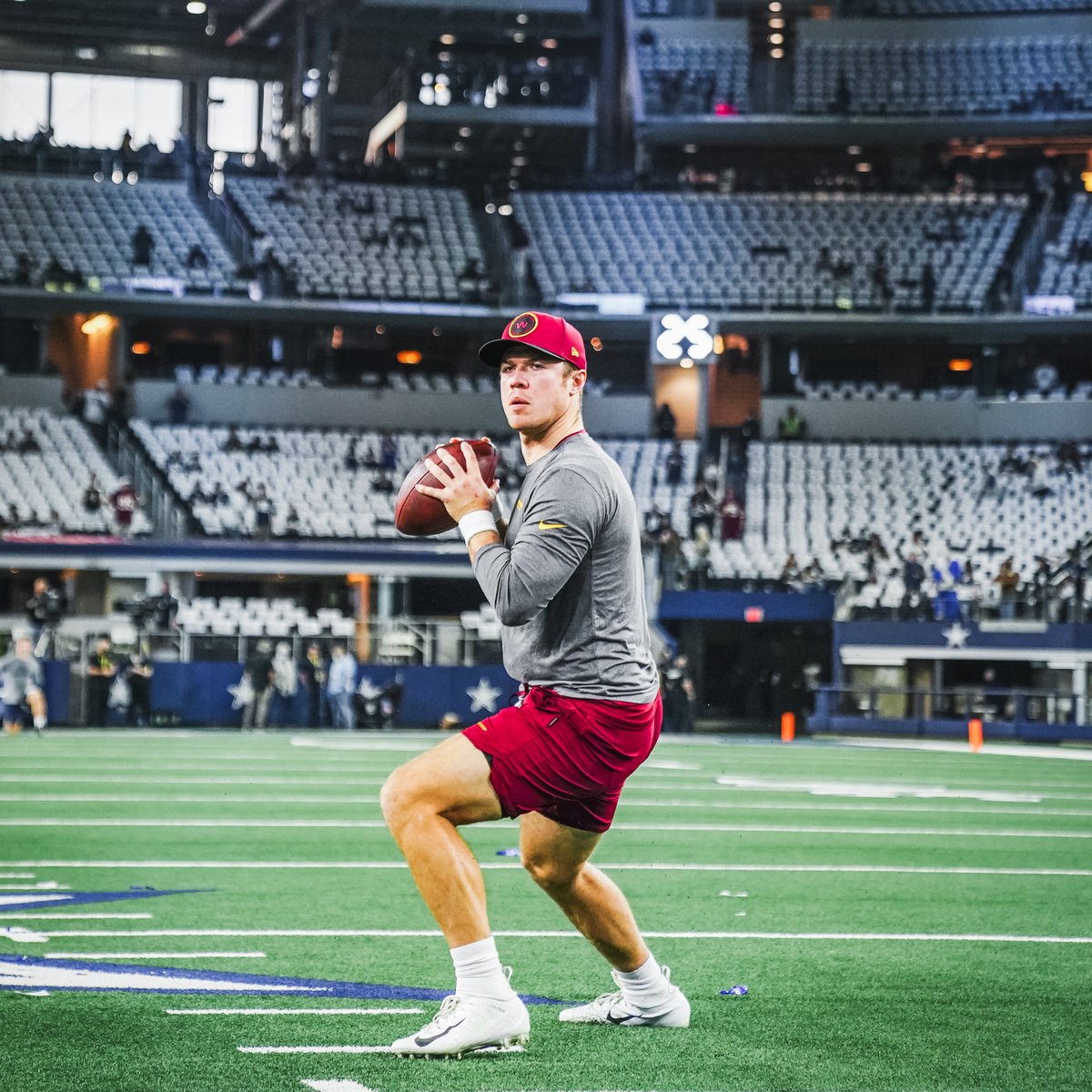 Commanders's tweet photo. In enemy territory https://t.co/YBbzfkMVb5