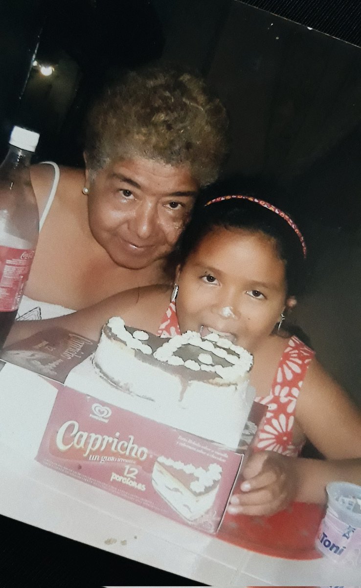 KellyBajaa3's tweet photo. Foto1: Mi último cumpleaños contigo🤍
Foto2: Me acompaño en los 22💜🙏🏼 https://t.co/3Ga2D6hWSm