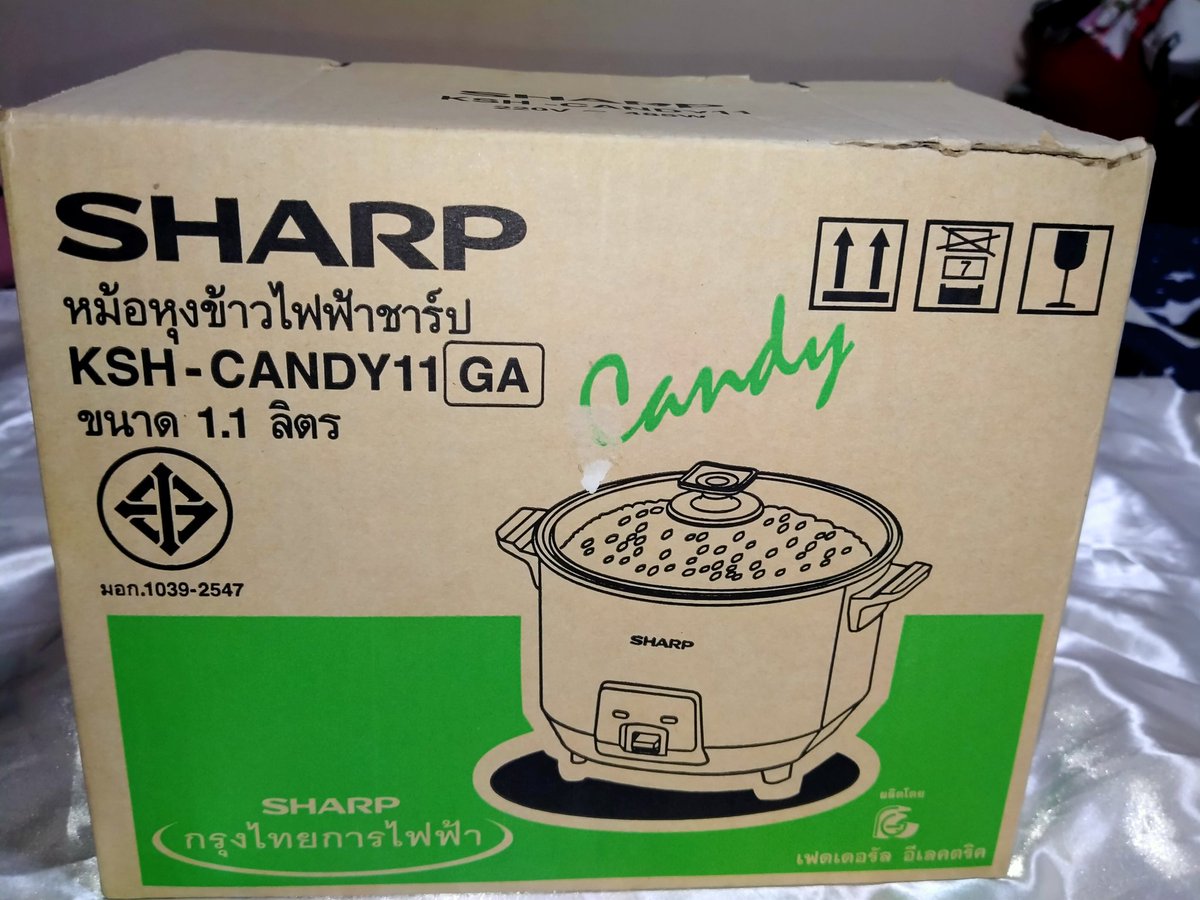 Sommol28268239's tweet photo. สุขสันต์วันเกิดนะคะโป๊ป
ปีนี้มีของมาแจกส้มส้มที่มาร่วมทำเทรนด์นะคะ เพียงรีทวิต+รีพลาย+ติดแท็ก #HappyThanavatDay2021
ลุ้นรับ
- ชุดผ้าปูที่นอนลายส้ม 1 รางวัล
- หม้อหุงข้าวไฟฟ้าชาร์ป 1 รางวัล
- ชุดถ้วย+ไวไว 2 รางวัล
- แก้วน้ำ 4 รางวัล 
มาร่วมสนุกกันนะคะ
#popezaap https://t.co/diDDS213yD