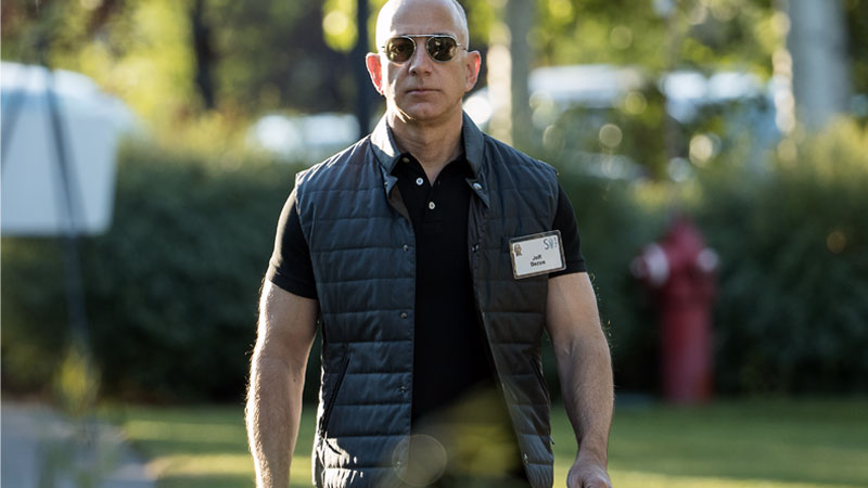 SigmaLiberty's tweet photo. A common talking point is how Jeff Bezos is a serial tax dodger. I see no problem with this. The government doesn't deserve a man of such sheer intellect and innovation to pay tax like ordinary Americans for he is extraordinary. #sigmagrindset #based https://t.co/9YhLOVou3s