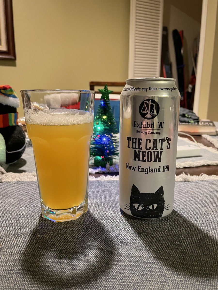 AndreaCCoyle's tweet photo. Last of my favorite beers till I return to Mass   Very sad 😢⁦@exhibitAbrewing⁩ https://t.co/F6ltGN4yFF