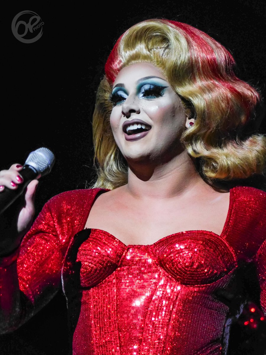 .<a href="/janjanjan/">Jan Sport 💜</a> 
A Drag Queen Christmas 
11.12.21
Buffalo, NY