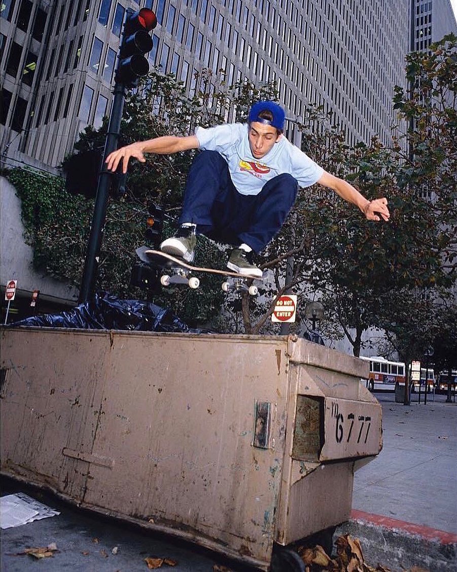 StereoSkate's tweet photo. Stereo Classics legend Mike Daher ๐ at EMB, SF, 1994 โข Photo: @brycekanights
#MikeDaher
#StereoSince92 ๐บ๐บ
#30YearsofStereo ๐ป๐ถ๐ถ๐ถ https://t.co/dZVPhrpKav