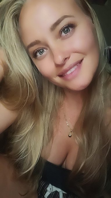 Really enjoying the @plbycenterfold platform. I get to personally connect with all my fans and followers<a class="tags" target="_blank" title="On Twitter" href="/?out=eyJ0eXAiOiJKV1QiLCJhbGciOiJIUzUxMiJ9.eyJpYXQiOjE3MjcyNjAwMDUsImlzcyI6InR3cG9ybnN0YXJzLmNvbSIsIm5iZiI6MTcyNzI2MDAwNSwiZXhwIjoxNzU4Nzk2MDA1LCJyZWRpcmVjdF91cmwiOiJodHRwczovL3R3aXR0ZXIuY29tL3BsYnljZW50ZXJmb2xkIn0.GuRAAU0qoCpF1Gzgjp57o4qtDh37--JsKcsinFyAUsxE2b6zr82nvTdTr5FhhSYQV8Ozsk4mO659WcE8IkDNyw">@plbycenterfold</a><a href="/tag/surf"class="tags"><span>#surf</span></a><a href="/tag/bikini"class="tags"><span>#bikini</span></a><a href="/tag/beach"class="tags"><span>#beach</span></a>