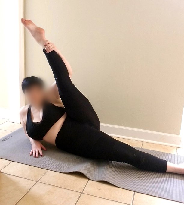 Let me show you ALL the ways I can be flexible 😈 #modelhub #PH #content #contentctreator #sellingcontent<a href="/tag/yoga"class="tags"><span>#yoga</span></a><a href="/tag/thick"class="tags"><span>#thick</span></a><a href="/tag/link"class="tags"><span>#link</span></a><a href="/tag/spicy"class="tags"><span>#spicy</span></a><a href="/tag/yogapants"class="tags"><span>#yogapants</span></a><a href="/tag/accountant"class="tags"><span>#accountant</span></a>