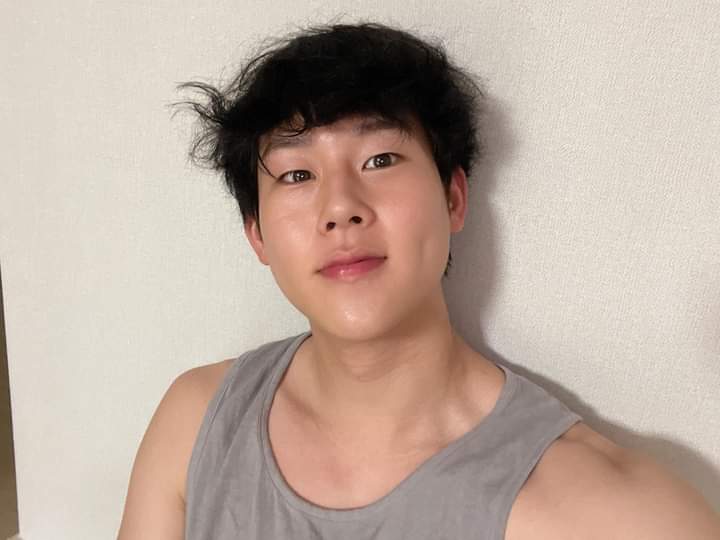 iljoohoney's tweet photo. My pretty boy #JOOHEON he is so handsome with and without makeup because his beauty is natural and he always looks radiant and perfect<3 https://t.co/ccWZRbP5yj
