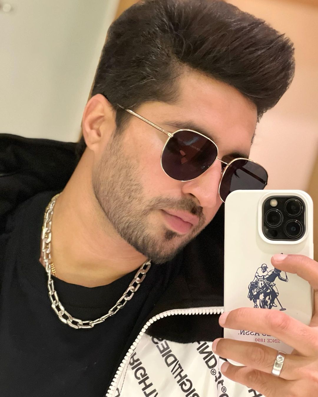 Jassi Gill New Hairstyle 2018 Wallpaper 28913 - Baltana