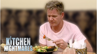 Gordon Ramsay is Served Spaghetti That is Stuck to the Cup! https://t.co/3kKIszrALy