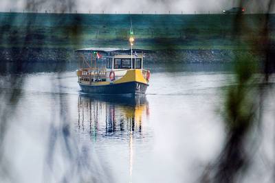 Ondanks corona heeft het Drielse Veer een topjaar gehad: bijna 90.000 passagiers overgezet gelderlander.nl/overbetuwe/ond…