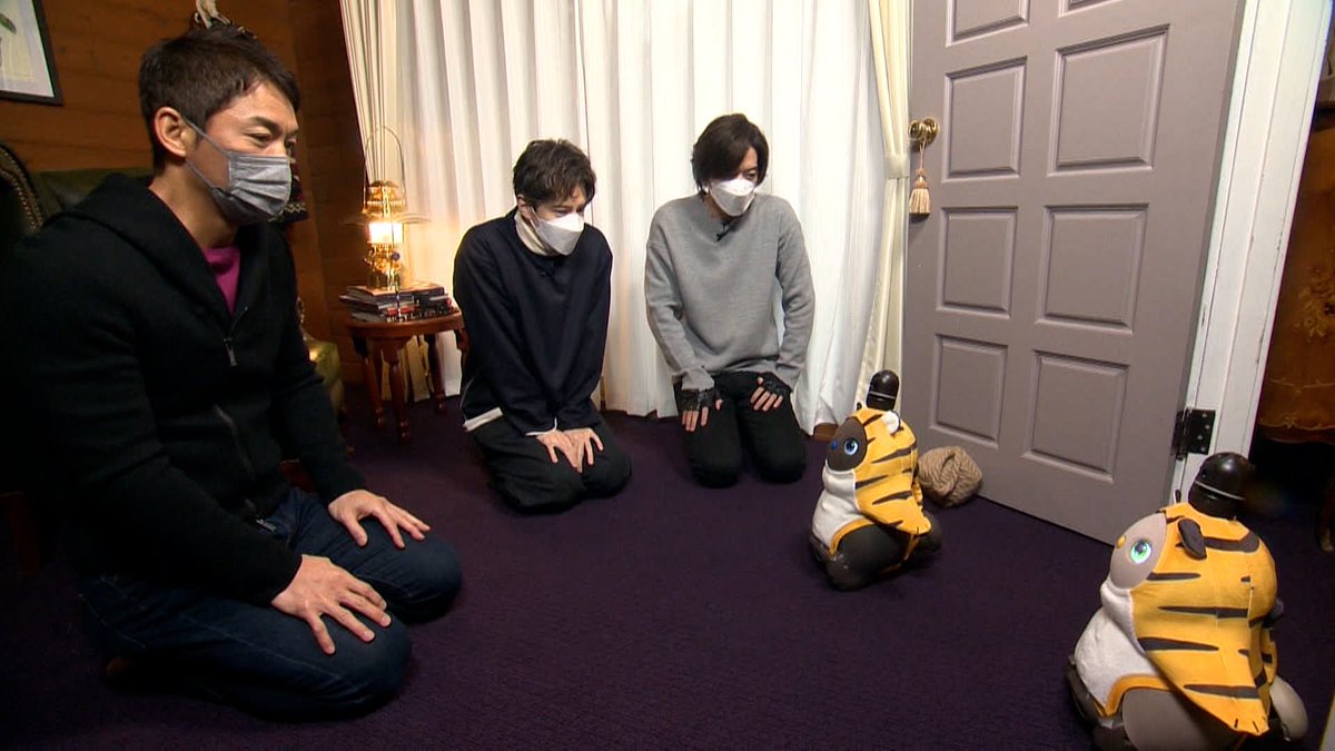 kasapu_ntv's tweet photo. 1/1（土）10:30〜13:00は…
#火曜サプライズ が元日特番で復活❗️
その名も #元日サプライズ

▼#火サプファミリー 全員集合✨
#ウエンツ瑛士 
#山瀬まみ 
#ヒロミ
#石塚英彦
#DAIGO
#藤森慎吾
#青木源太

▼お正月にふさわしい豪華ゲスト
大人気アイドル&amp;笑点メンバー
&amp;金メダリスト 

お楽しみに〜 https://t.co/r32yKEYyFe