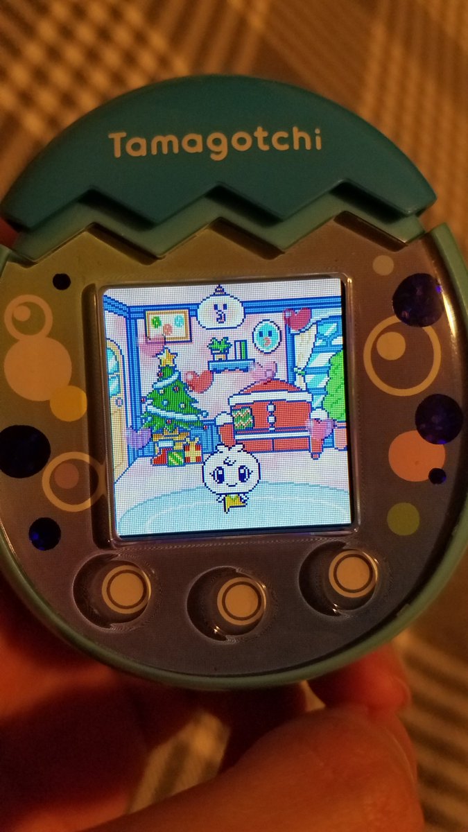 ToshitchiGotchi's tweet photo. Been enjoying my brand new Tamagotchi Pix! (Now I just need to get my hands on a Smart as well.) https://t.co/51NYRTtiDQ