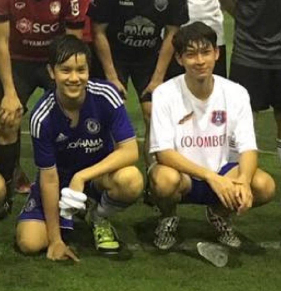 kimheein_'s tweet photo. gemesnya Hehh 😍

#ลักยิ้มกินพีช https://t.co/4oCgSmX95e