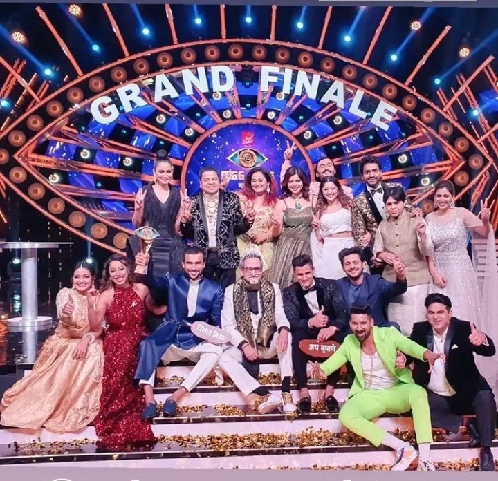 @vishhal_n @ColorsMarathi @justvoot @EndemolShineIND You deserved every bit of it champp, the journey was commendable and the ending is unforgettable!

U nailed it🔥🥳
#VishhalNikam
#BiggBossMarathi3 
#BBM3UltimateWinnerVishhal