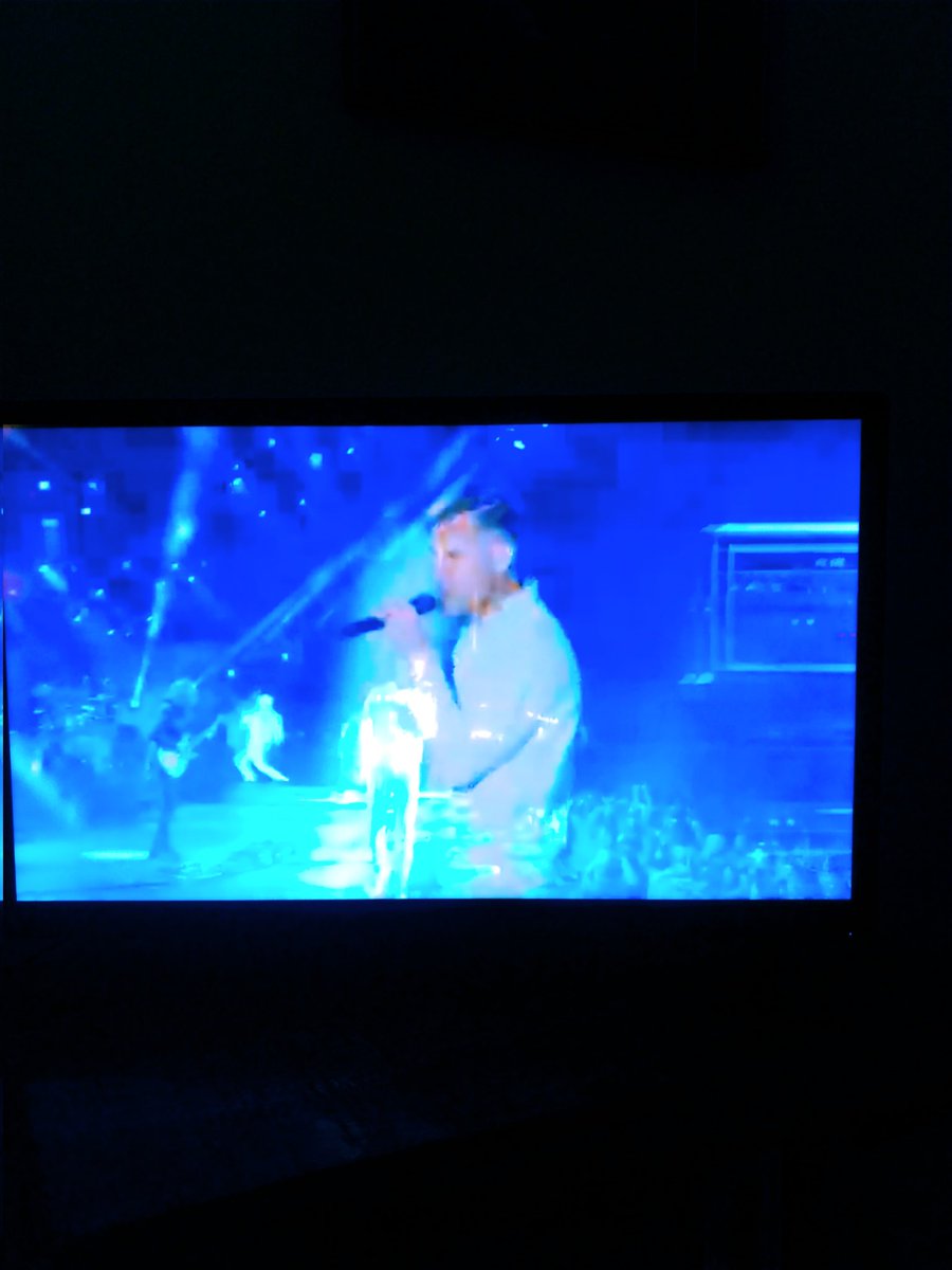 breaker119's tweet image. @311 livestream! #excitables