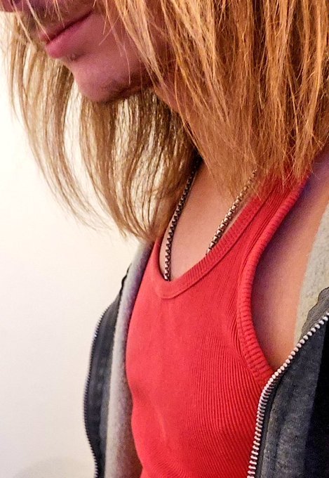 Hair's getting a little longer https://t.co/TWqV1wWFvW