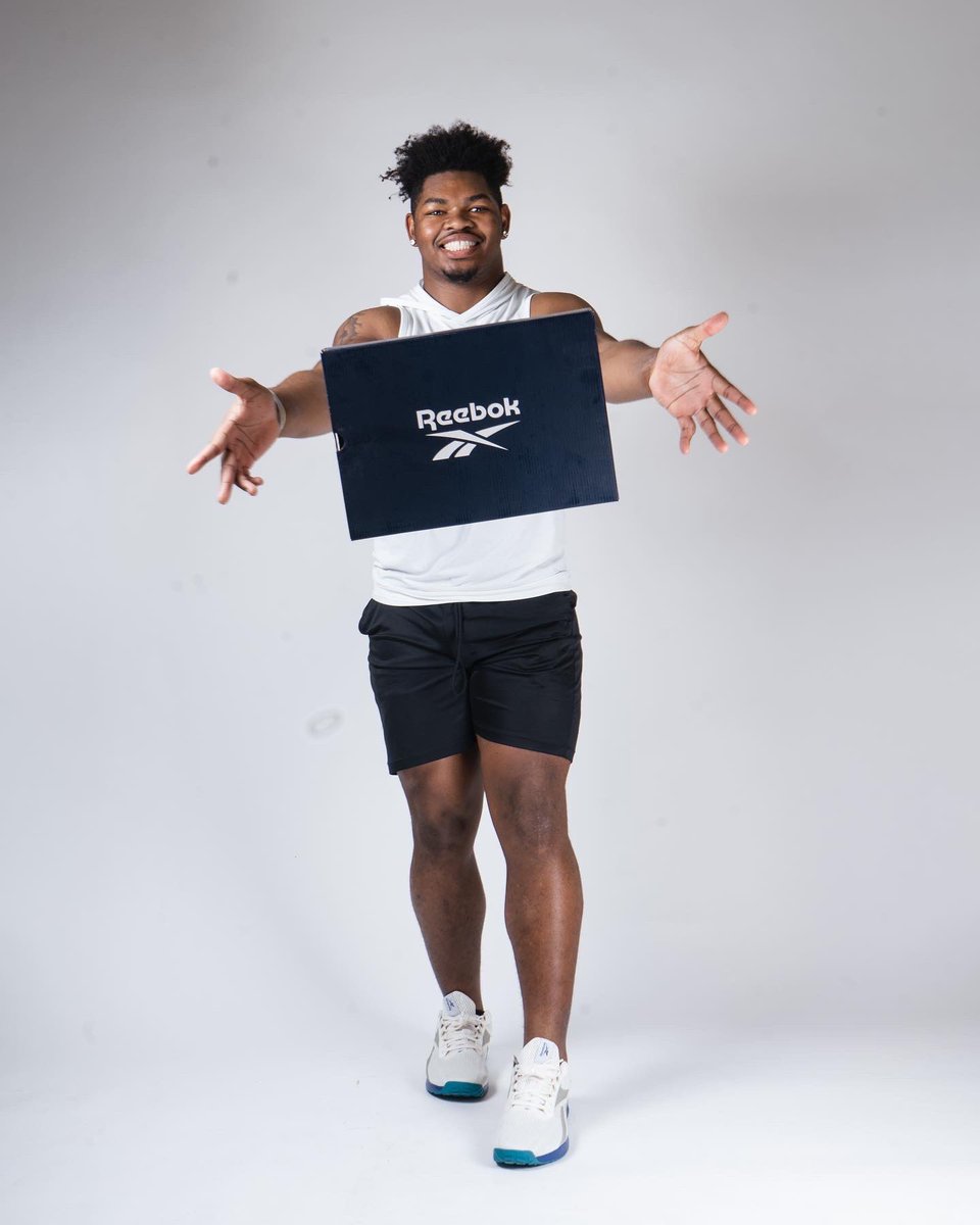 tariqsp8s's tweet photo. Partnering up with Reebok to showcase the new Nano X1! This shoe is my favorite for working out and my day to day activities! #ReebokPartner #NanoX1

Get Yours‼️ https://t.co/CmN3FrYgVD https://t.co/nO54JnuBdG