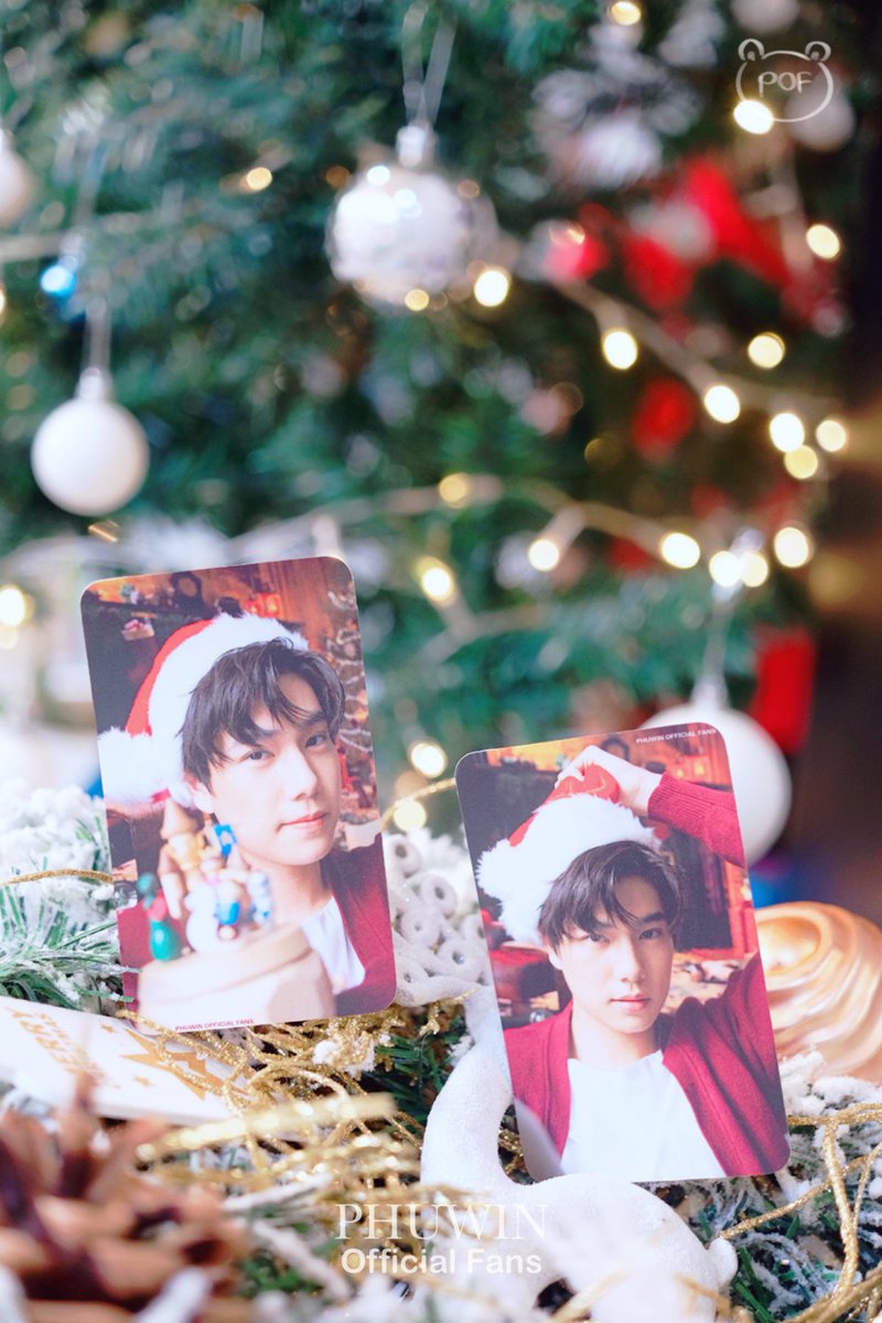 PhuwinOfficial's tweet photo. 🎅🏻 เหลือสองวันสุดท้ายแล้วน้าสำหรับ #PhuwinChristmasCafe 🎄 วินนี่คนไหนยังไม่ได้ไปร่วมเก็บโมเมนต์ดีๆ ต้องรีบแล้วน้า อย่าลืมไปถ่ายรูปและรับ cup sleeves + การ์ดปฏิทินกันนะค้า 😊🤍

📍SIESTA : BTS พญาไท exit 3 
    วันนี้ร้านเปิดถึง 16.00 น. น้าา~ 🥤🍰

#phuwintang #winniethephu https://t.co/IIHxlmK3Bd
