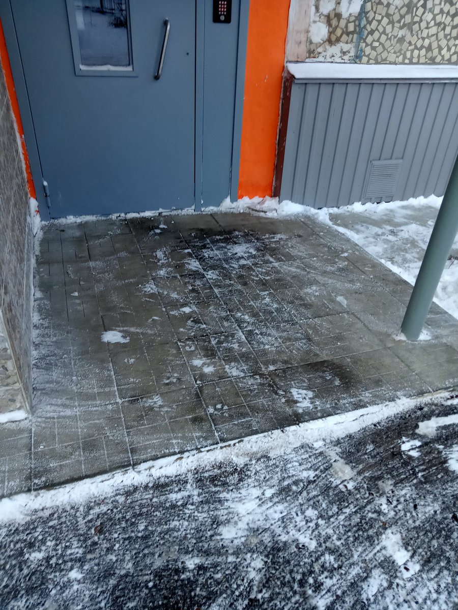 MARINA7520's tweet photo. Чистота и порядок, СПАСИБОЧКИ УК МегаЛинк. https://t.co/18Y5ZmwpHs