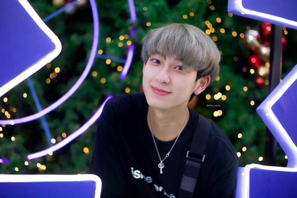 canspells's tweet photo. Suka banget sama warna rambut chimon yg baru🥰 https://t.co/xIanlaGlg1