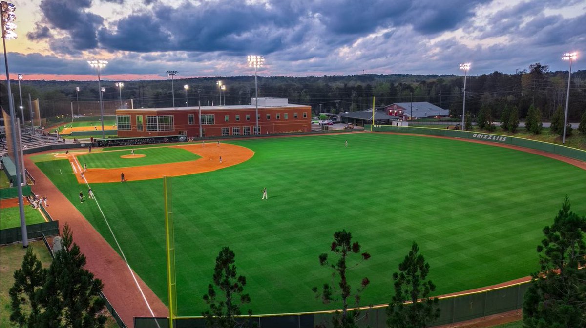 BraxtonMeguiar's tweet photo. Excited to announce that I am transferring to Georgia Gwinnett College. @GGC_Baseball @CoachSheets3 #GrizzGang Can’t wait to get to work! https://t.co/BguKY4vXEx