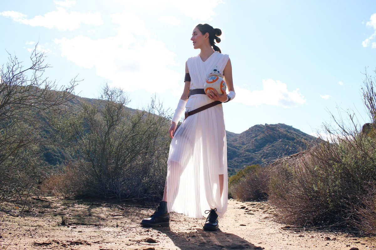 brookayyy's tweet photo. I’m all the jedi https://t.co/UdY9EDfojI