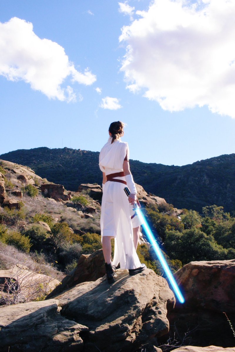 brookayyy's tweet photo. I’m all the jedi https://t.co/UdY9EDfojI