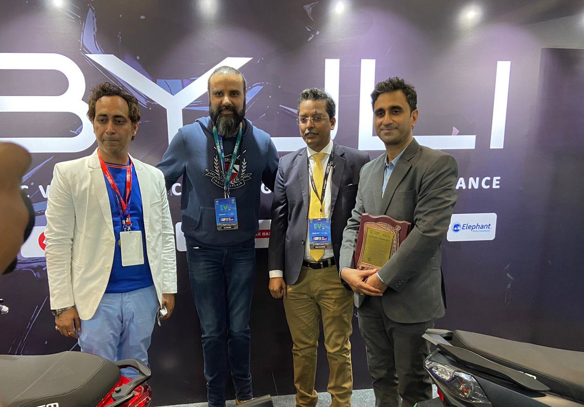 amreshkhar's tweet photo. Great to have Guest visiting #madaboutwheels #BYJLI  @AsheeshArora4 https://t.co/8PEcQBSZ3w