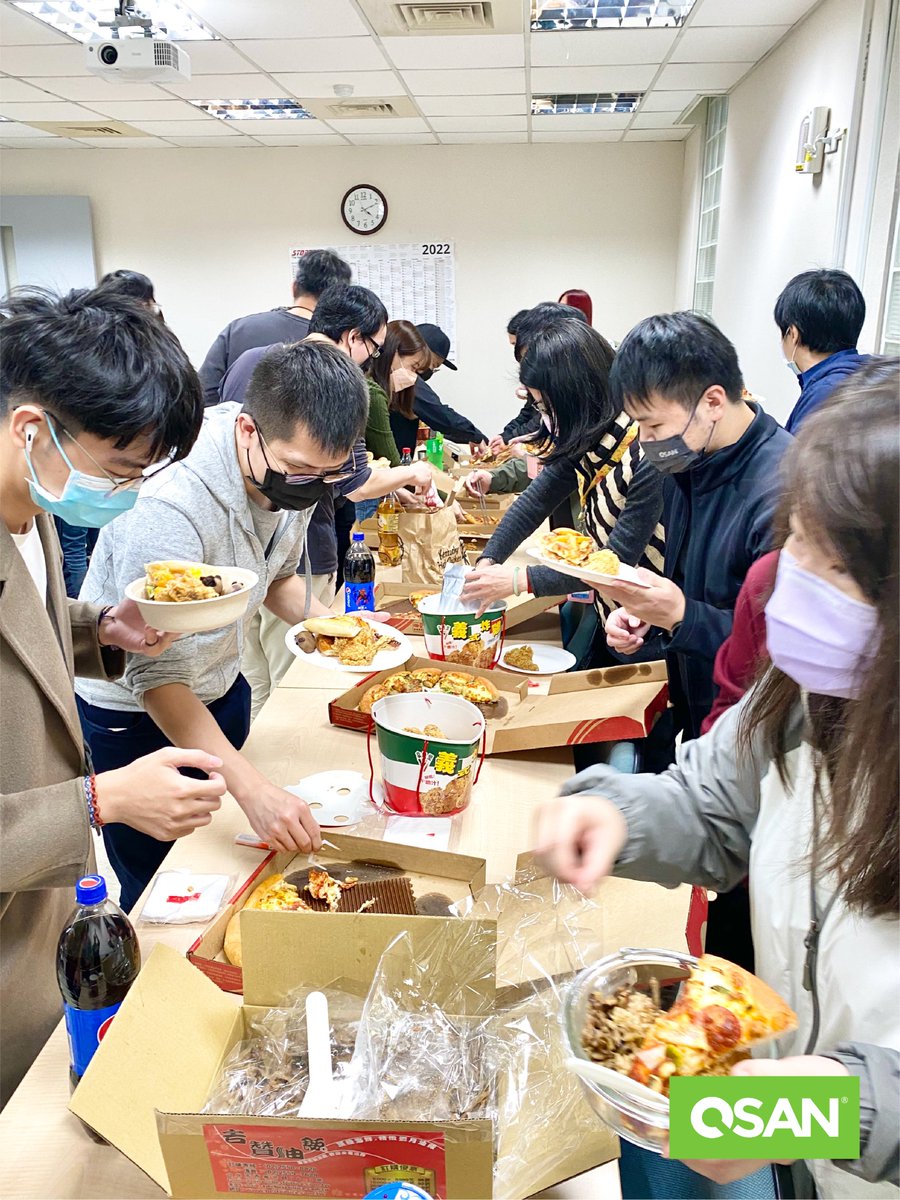 QSANstorage's tweet photo. 🎉QSAN celebrates Christmas party with all of you !
Christmas time was here once again, and it is time to bring in the New Year. QSAN wish you happiness and prosperity in the year ahead. 

#QSAN #Christmas https://t.co/TPFsW8wQSf