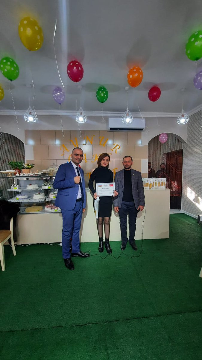ElvinRustamov87's tweet photo. Sayqideyer mudurum @ErsagAzerbaycan Anar bey canli seminarimiza qosuldugunuza gore size tsk edirem.cox gozel seminar oldu,motivasiya dolu bir seminar gerceklesdi.size ve ust sponsorum Dilare x ma derin tskler. https://t.co/sYMpTEUEqE