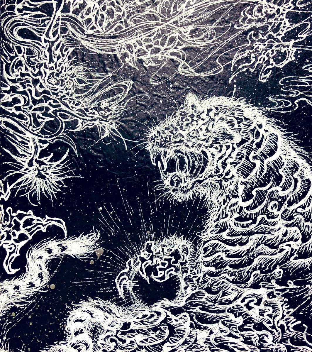 shinobuyonamine's tweet photo. Shinobuyonamine Artwork
修正液で描きました‼️✨

「新風-龍虎-」

デパートリウボウ様@ryubo_official 美術サロンセレクト『干支展』開催しております🐯✨

修正液絵画シリーズより干支にちなんだ新作10作品出品させて頂いております✨皆様どうぞ宜しくお願い致します🐅

#寅　
#干支 https://t.co/1TeHL2Xu66