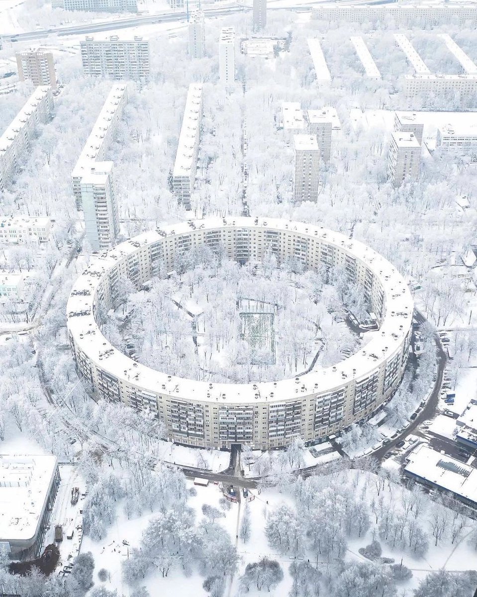 e_starov's tweet photo. Welcome to Russian winter guys 😎 https://t.co/MSSgaj34eX