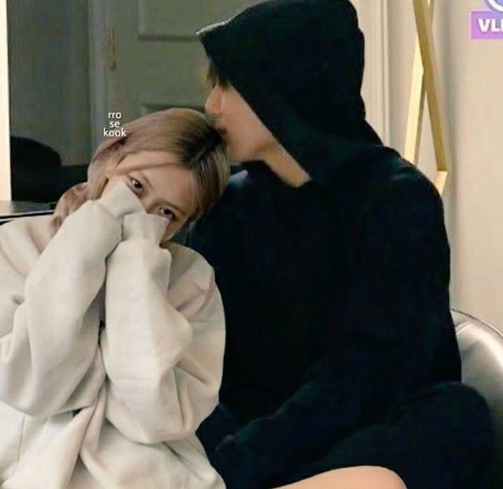 Udah lama gak ngebucin ditl