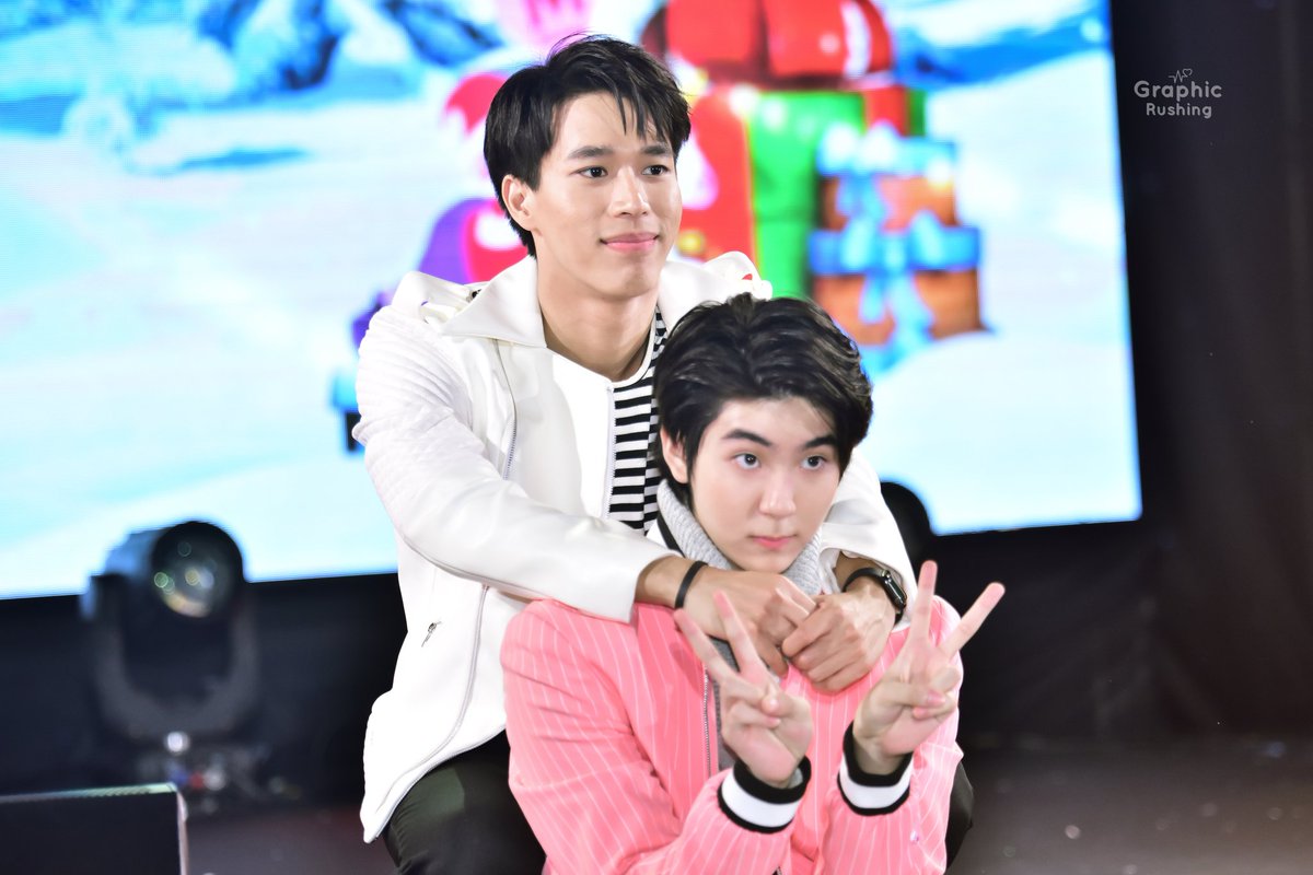 GraphicRushing's tweet photo. น้องน่ารักกับพี่คนหล่อ 🥰
@Graphic__r
#เจ้าแก้มของกราฟิค https://t.co/ygBCsC1t9S