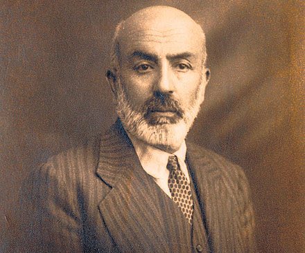 simyaenerji's tweet photo. Vefatının 85. yıldönümünde İstiklal Şairi Mehmet Akif Ersoy'u sevgi, saygı ve rahmetle anıyoruz.  🇹🇷#MehmetAkifErsoy https://t.co/zErMjrgaO7