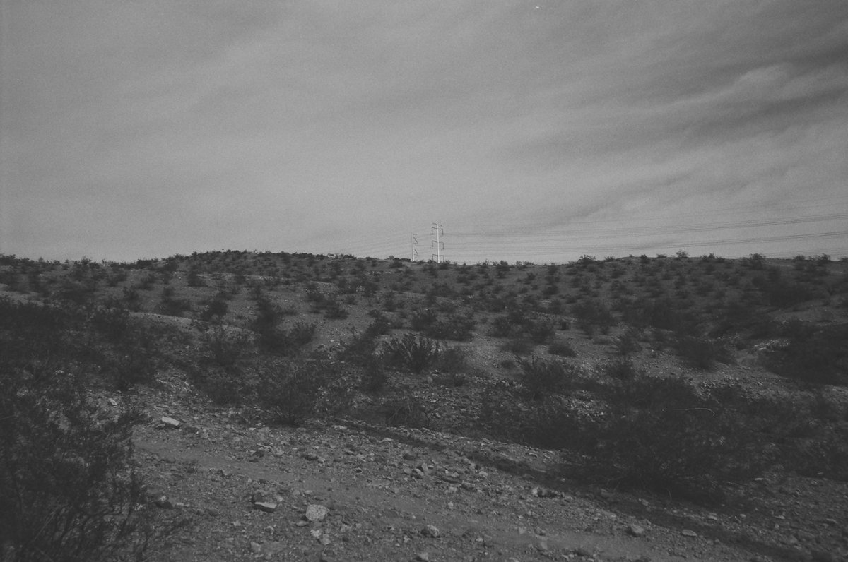 dryboystudios's tweet photo. Some b&w film from december in the desert #dryboystudios #35mm #gm https://t.co/OR47B6a4YT