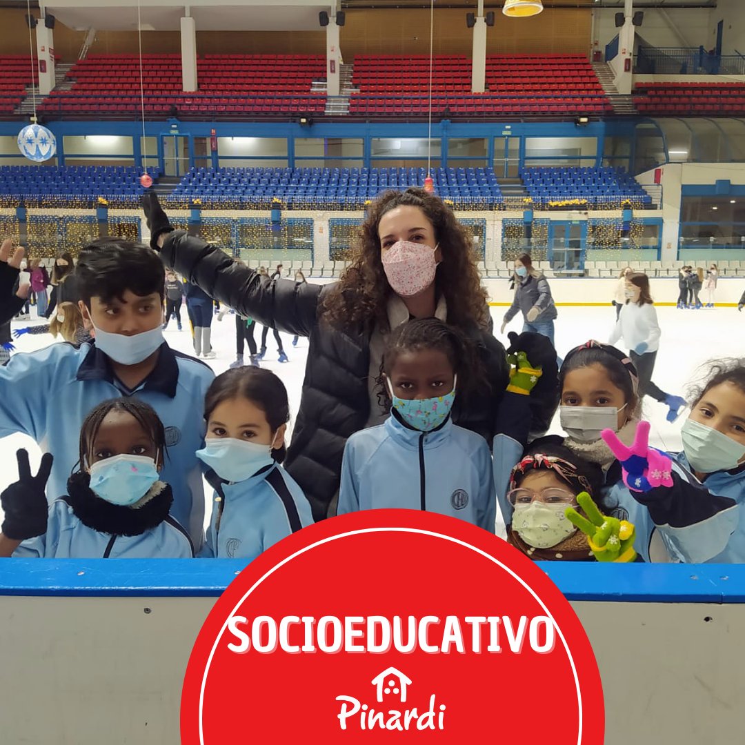 pinardi_oficial's tweet photo. Los chic@s de primaria de #Socioeducativo fueron a pasar una tarde divertida a la pista de hielo antes de iniciar las vacaciones de #Navidad.

👀#mira ❤️ #emociónate 🤲🏽#cuida 🔁#transforma  

#NavidadSalesiana https://t.co/flkucP30SL