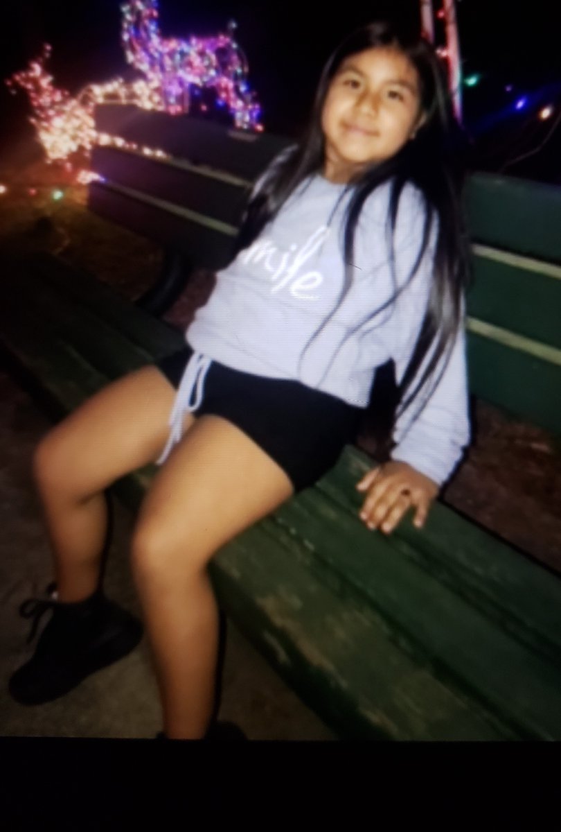 TXCenter's tweet photo. Texas Center for the Missing has issued a Houston Regional Amber Alert for 7 year old Kiara Ramos.  Last seen on 12/26/21 between 10pm and 2am in the 100 block of S Second St Alvin TX 77511. Wearing white striped shirt and black shorts.  Anyone w/info call Alvin PD @ 281-338-4370 https://t.co/DWQyGmd0Cb