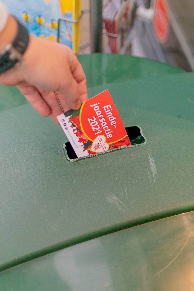 Lever je volle spaarkaart voor de Eindejaarsactie in in de daarvoor bestemde tonnen bij Rebers Boek en Buro, HEMA, Coop, Jumbo, Albert Heijn en Bakkerij Godschalk.

#Zevenaar