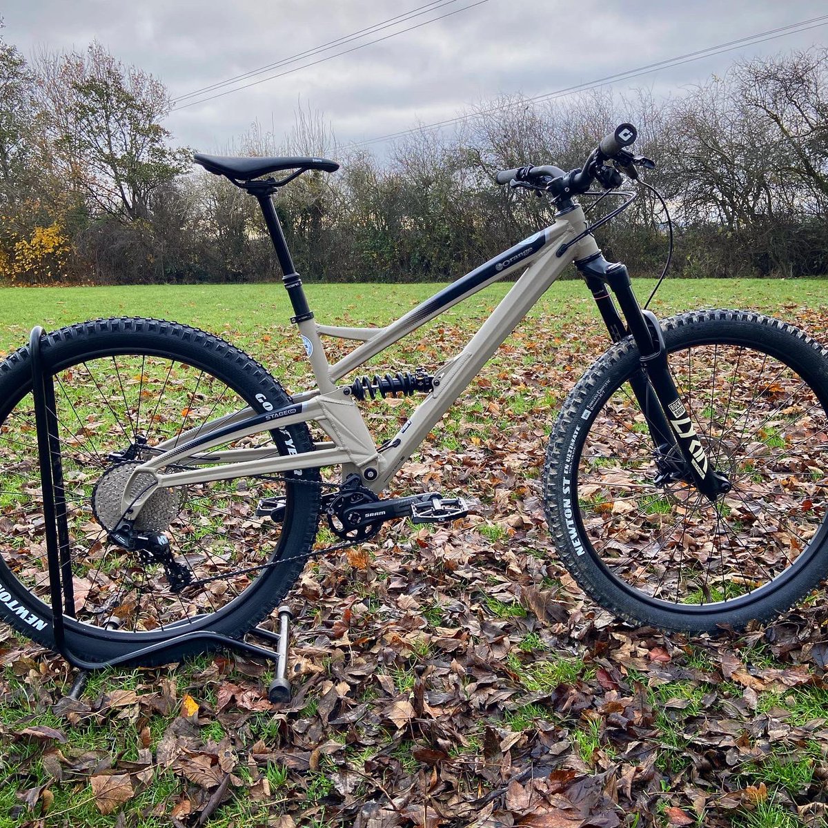 Merry Xmas all. We’re taking bookings for the new year… get yourself a mid winter service booked in to keep your ride sweet through this weather 🌧 
We’re WD3s original &amp; no1 mobile bike servicing co. Check out what our customers are saying over on our Facebook page… #5stars