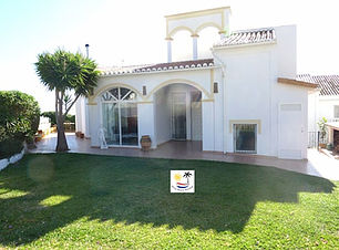 DoyleRobbie45's tweet photo. WINTER HOLIDAYS ON THE COSTA DEL SOL - NERJA APARTMENTS
https://t.co/agqLojAnsz
We offer a selection of exceptional holiday apartments, villas and townhouses available to let in Nerja 
@nerjabeach #nerja #winter2022 #costadelsol #spain #holidays https://t.co/BZUpSfo6hF