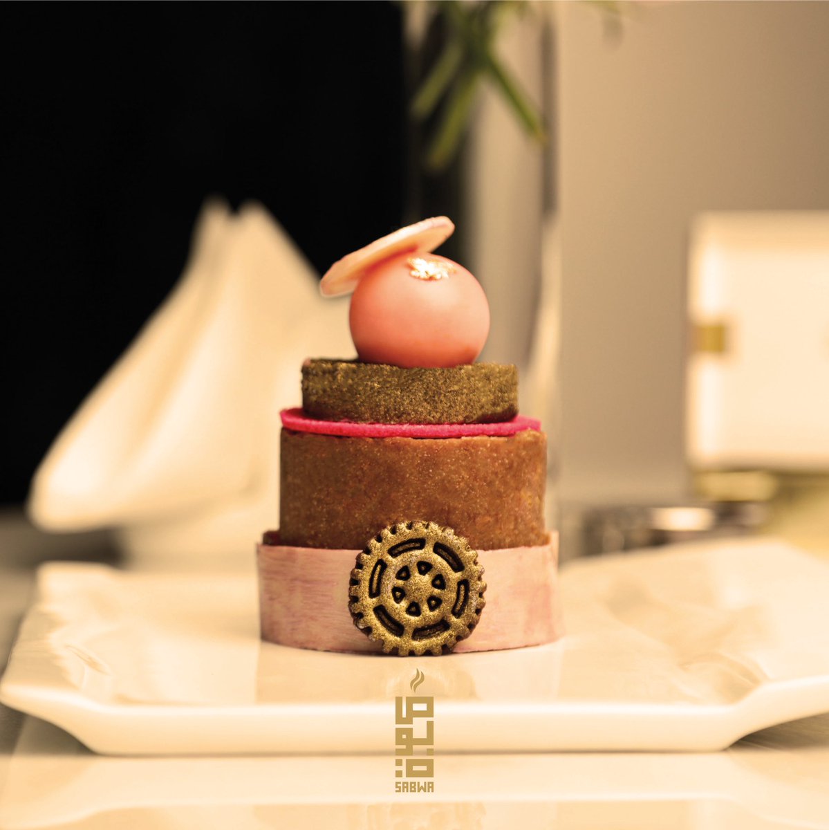 Sabwacafe's tweet photo. Enjoy our vintage Rose. Prepared from natural sugar substitutes and free from any preservatives or artificial sweeteners. 

فنتج روز من الحلويات المميزة المحضرة من بدائل السكر الطبيعي و الخالية من اي مواد حافظة أو محليات صناعية

#صبوة #السعودية #cafe_Sabwa #sabwa_luxury_cafe https://t.co/8ouZYCdCBc