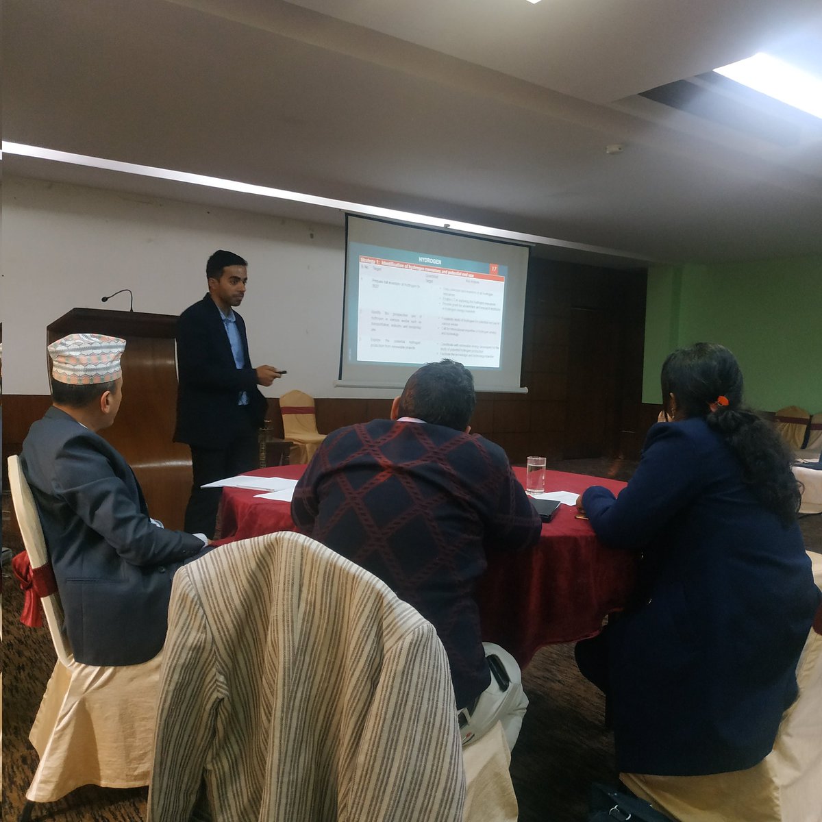 rajupchhetri's tweet photo. #BagmatiProvince, #Nepal is working to formulate a #RenewableEnergy Strategy and Action Plan to produce, promote and use this energy for #SutainableDevelopment. They work out to take #ClimateAction. @prcnepal @WWFNepal @100reMap @WindPowerNepal https://t.co/YDD5ZYWoGj