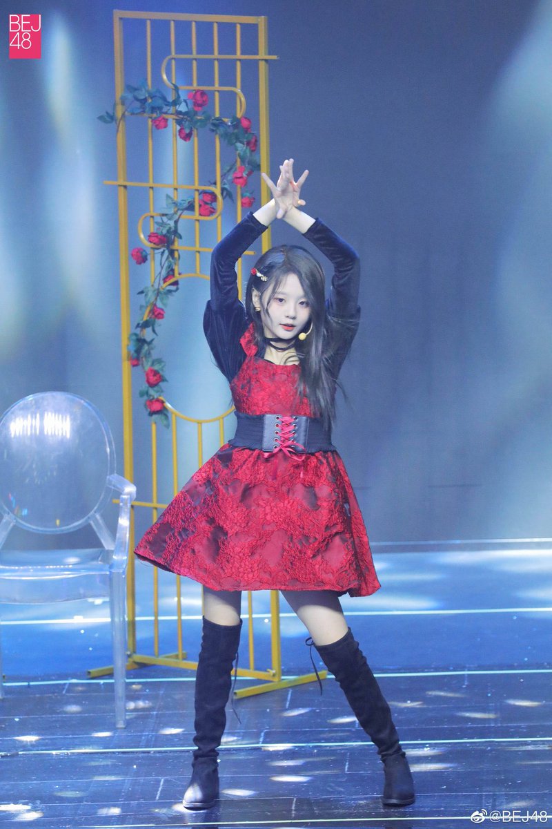 6677archive's tweet photo. ❊ ⁑ ⇉ 211226
© bej48 weibo

bday stage stills

#bej48 #huangxuanqi #黄宣绮 https://t.co/icEvb43cX8
