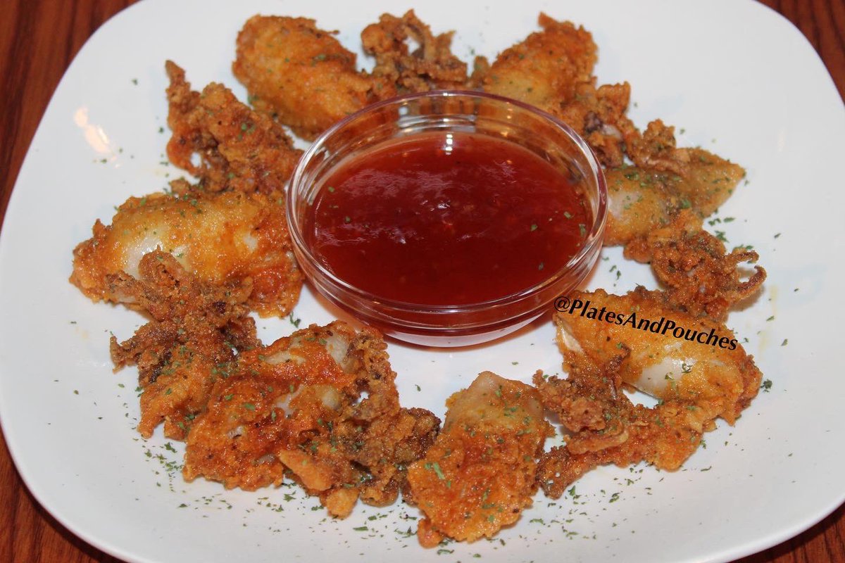 PlatesAndPouch's tweet photo. Late Night Calamari Bite

#Calamari https://t.co/43stB1ItNH