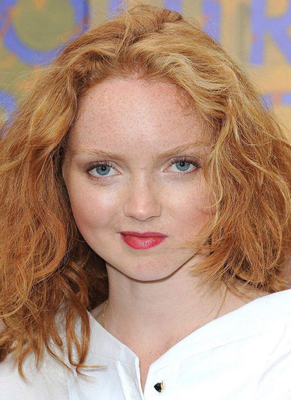 Happy Birthday to Lily Cole.
( 27 December 1987) 